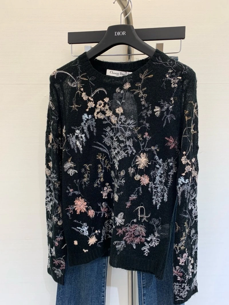 Seasonal Christian Dior Sweaters 111979