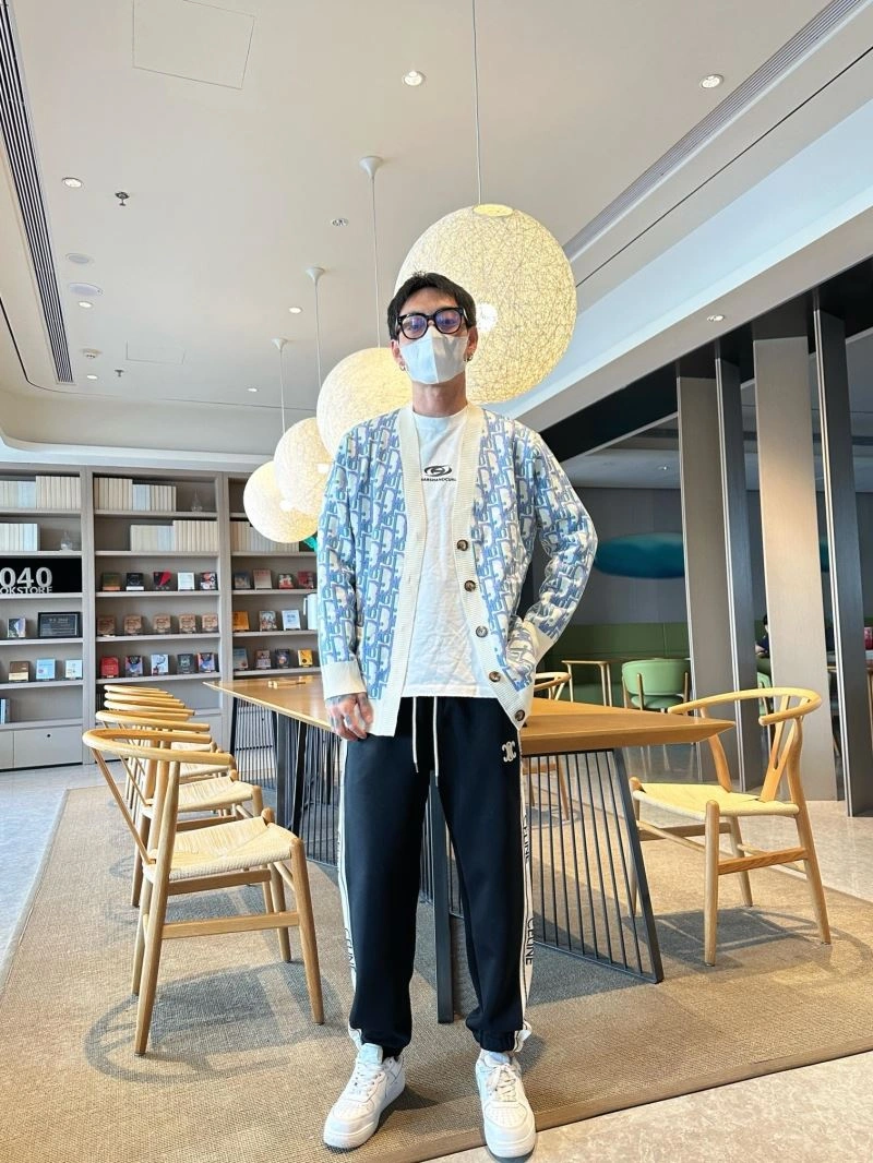 ZeroBulk Christian Dior Sweaters 115299