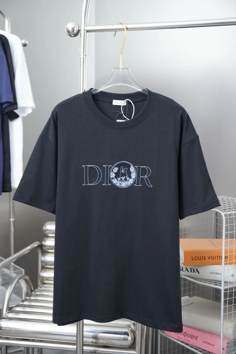 Christian Dior T-Shirts UrbanChic 117419