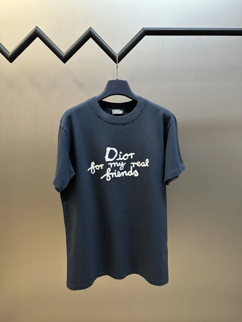 Versatile Christian Dior T-Shirts 117361