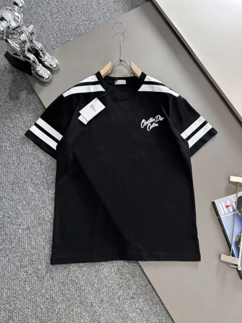 Supportive Christian Dior T-Shirts 117348