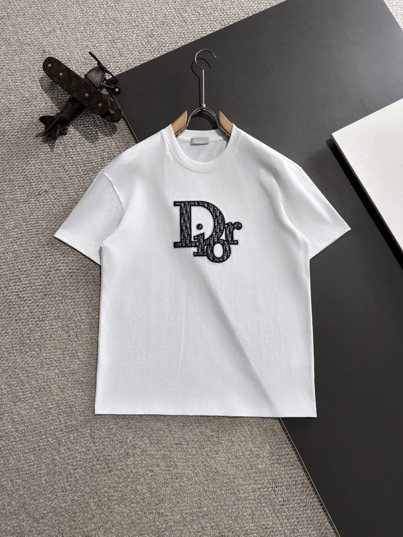 Trendsetting Christian Dior T-Shirts 117340