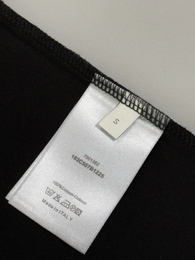 Christian Dior T-Shirts Sophisticated 117288