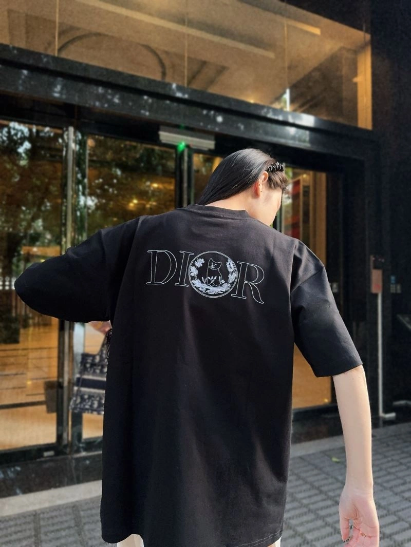 Christian Dior T-Shirts Sophisticated 117288