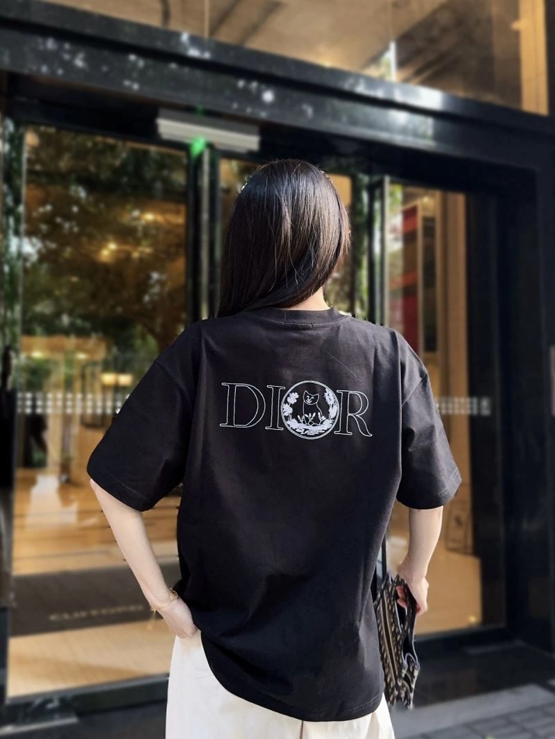 Christian Dior T-Shirts Sophisticated 117288