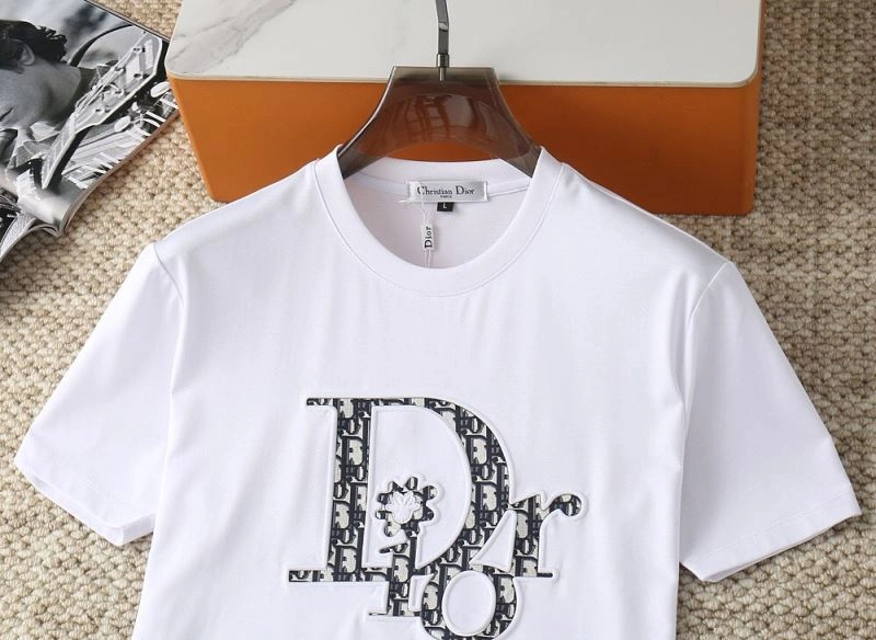 Comfortable Christian Dior T-Shirts 117818
