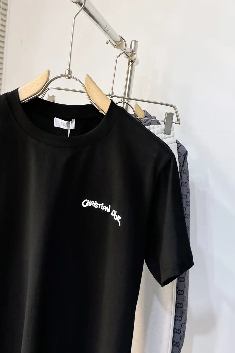 Christian Dior T-Shirts ModernLook 117689