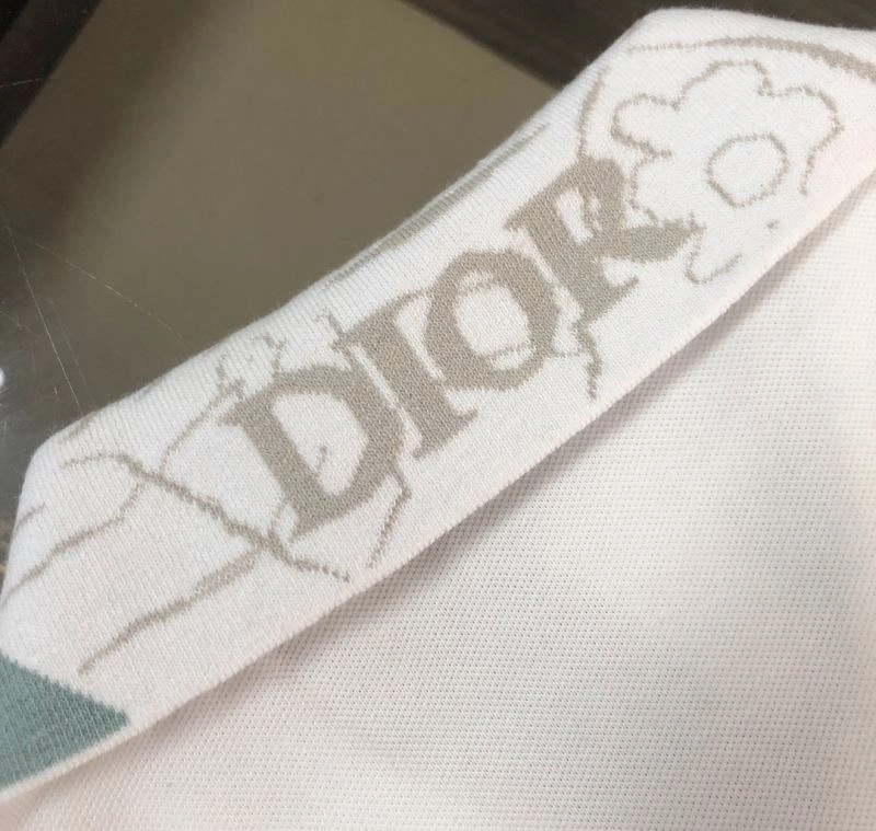 Sustainable Christian Dior T-Shirts 117677
