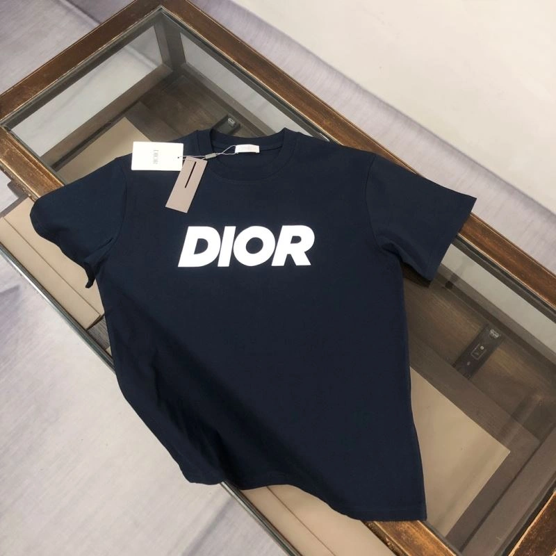 Elegant Christian Dior T-Shirts 117645