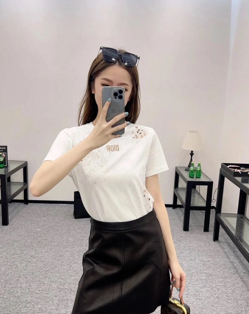 Colorful Christian Dior T-Shirts 113400