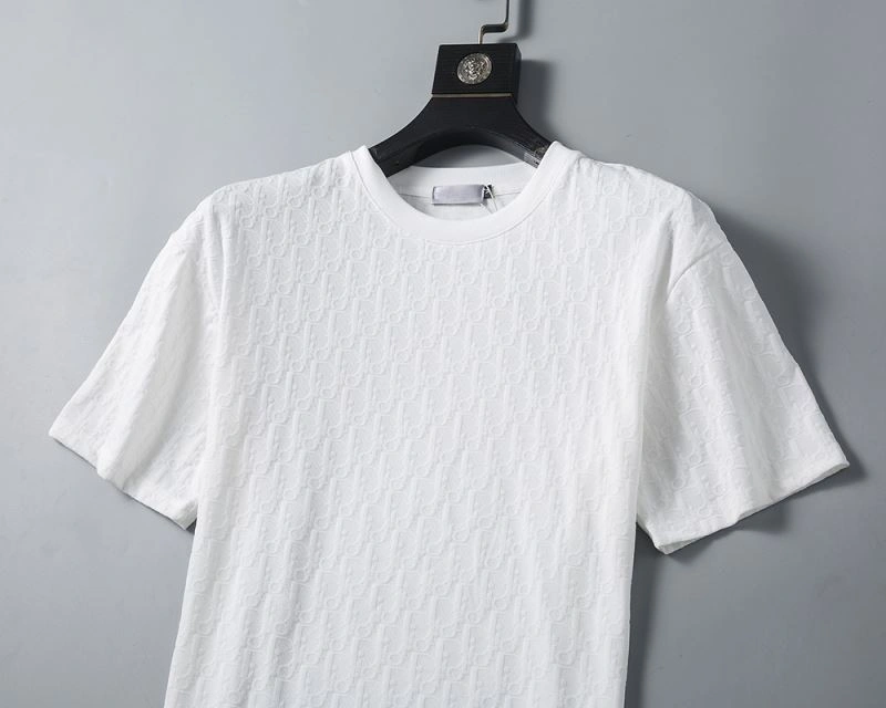 Christian Dior T-Shirts UrbanChic 117892