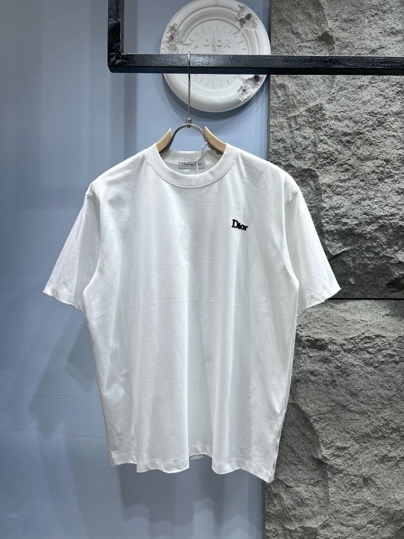 ModernLook Christian Dior T-Shirts 117064
