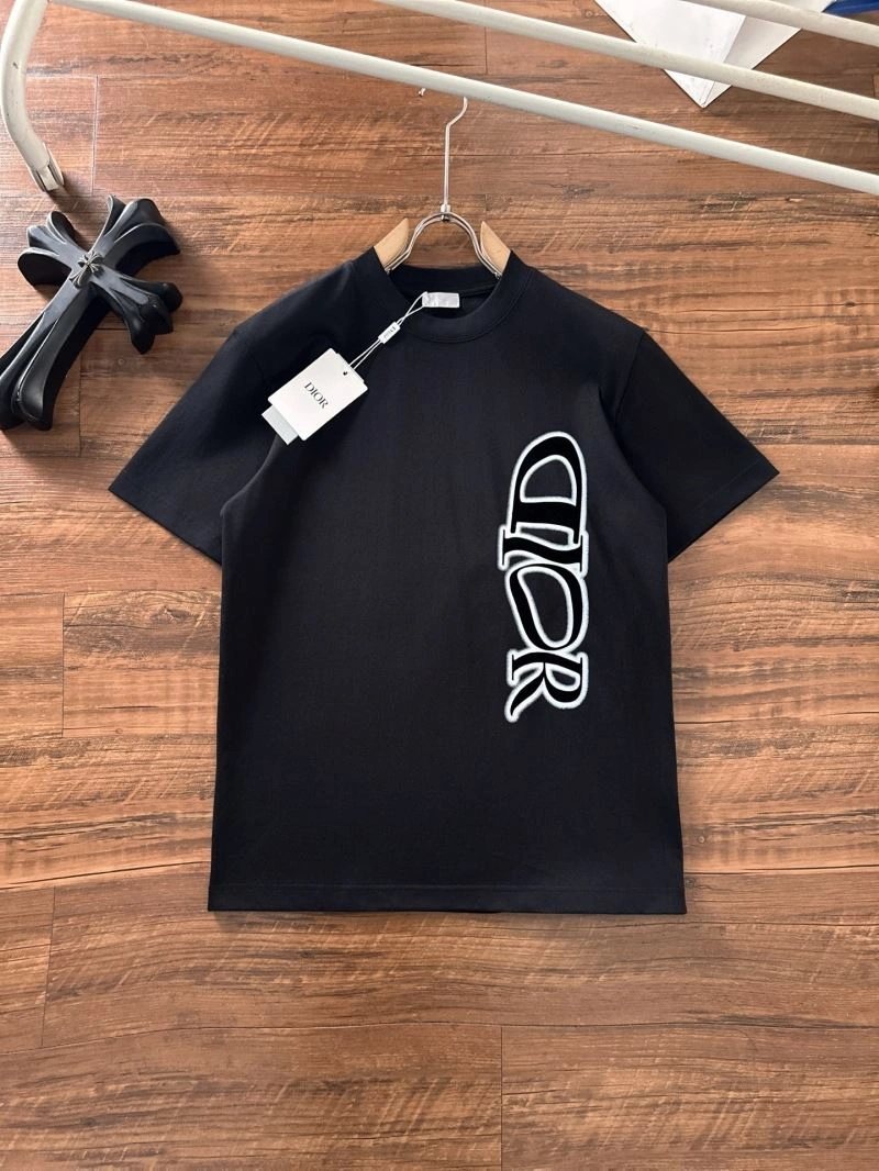 Trendsetting Christian Dior T-Shirts 117075