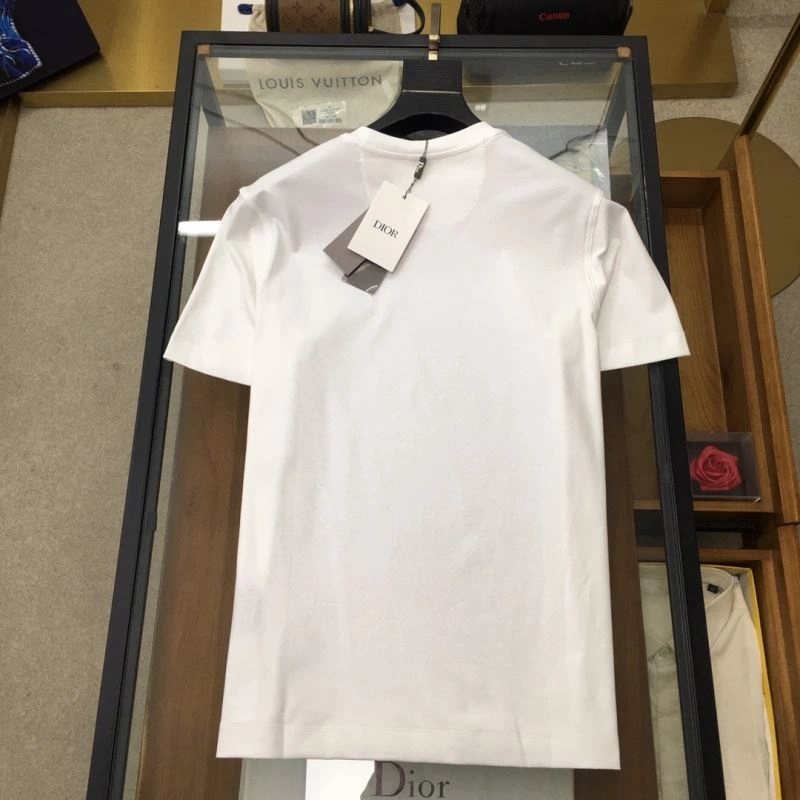 Contemporary Christian Dior T-Shirts 116990
