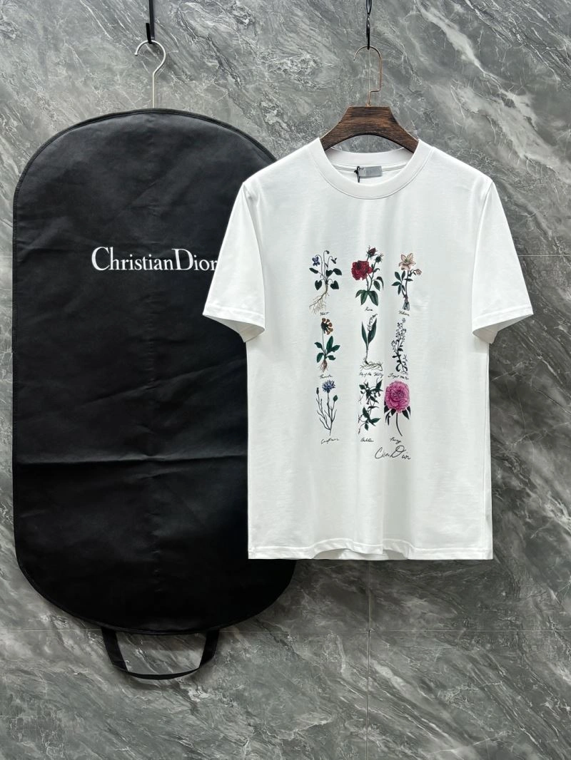 Comfortable Christian Dior T-Shirts 116797