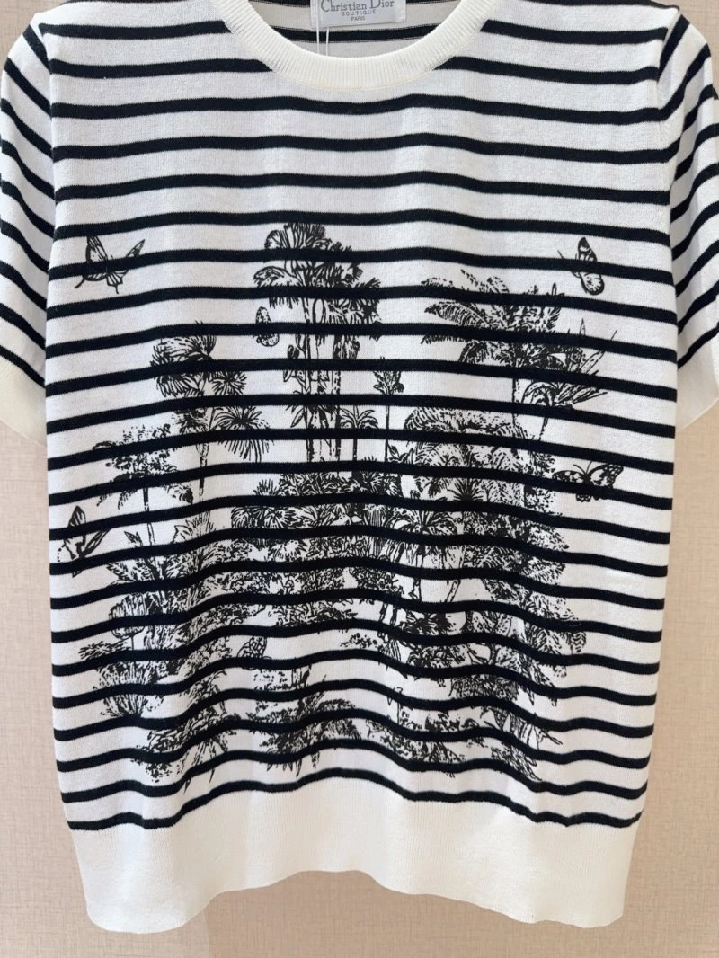 Trendy Christian Dior T-Shirts 112782