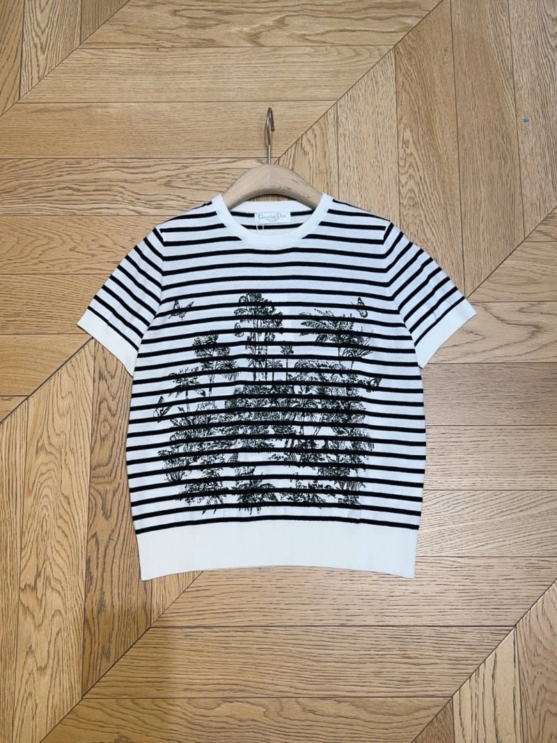 Trendy Christian Dior T-Shirts 112782