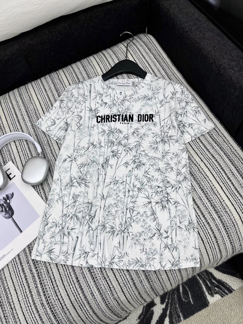 Christian Dior T-Shirts Casual 112718
