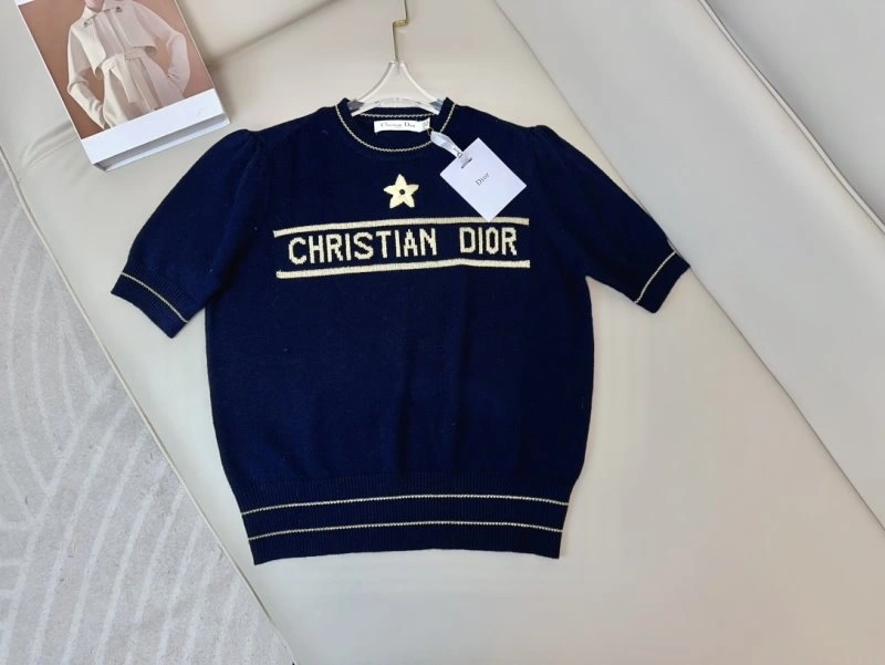 Fashionable Christian Dior T-Shirts 112723
