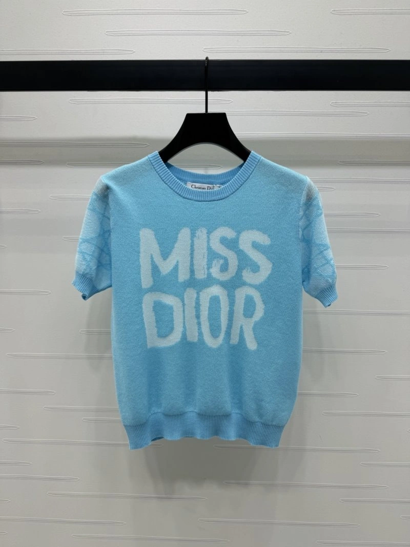Stylish Christian Dior T-Shirts 114235