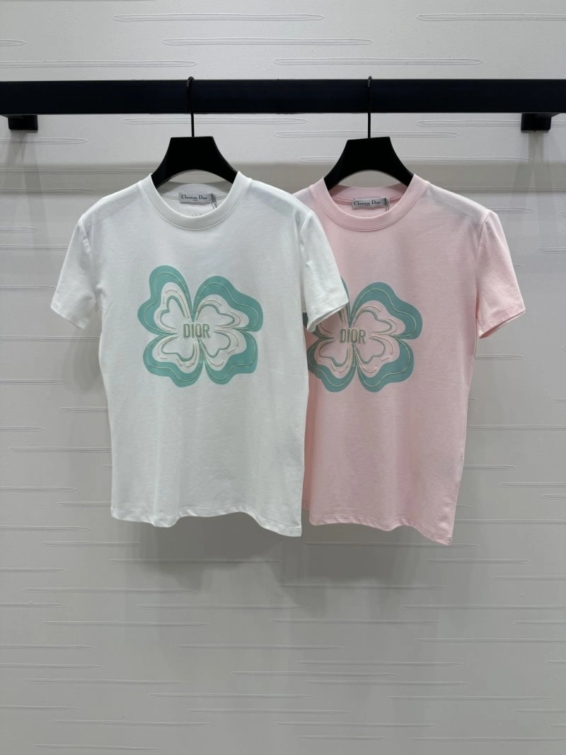 Sleek Christian Dior T-Shirts 114212