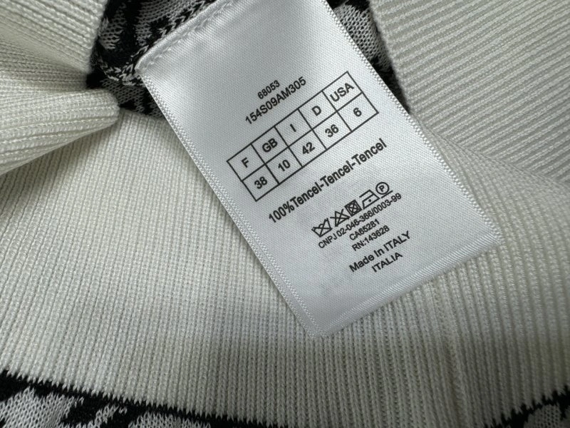 Sporty Christian Dior T-Shirts 114192