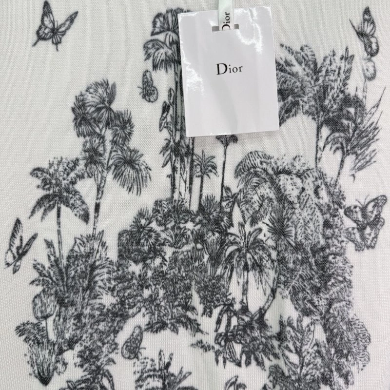 Christian Dior T-Shirts Minimalist 114117