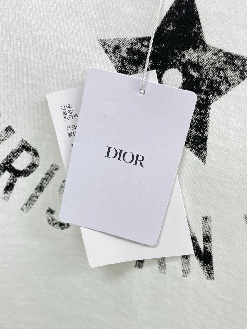 Versatile Christian Dior T-Shirts 111774