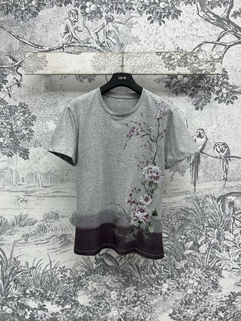 Christian Dior T-Shirts Comfortable 111776