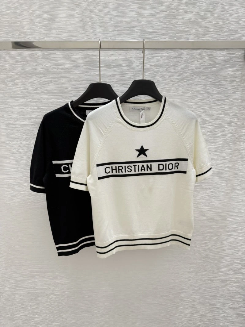 Christian Dior T-Shirts Chic 111739