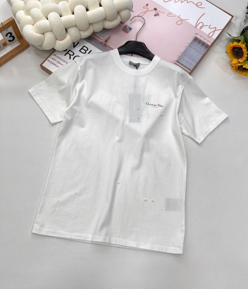 Minimalist Christian Dior T-Shirts 111705