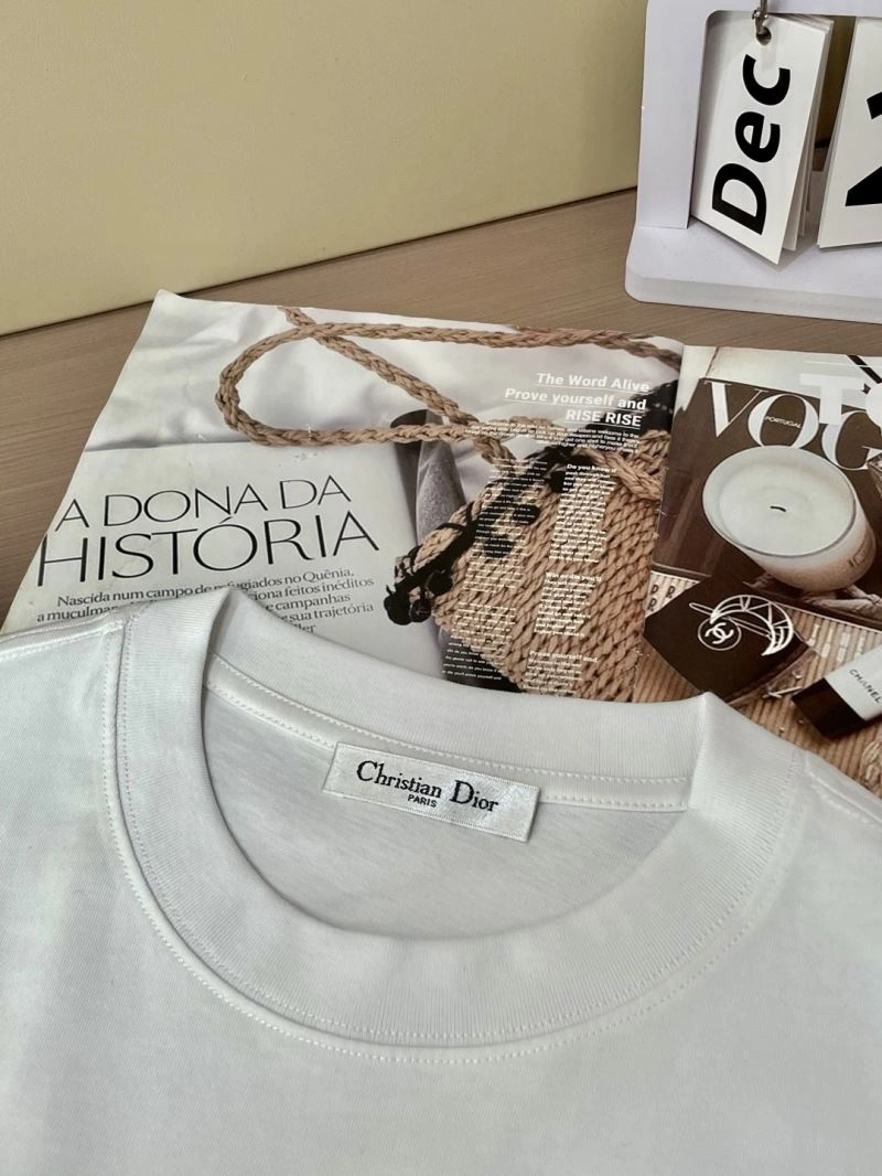 Christian Dior T-Shirts Youthful 116491