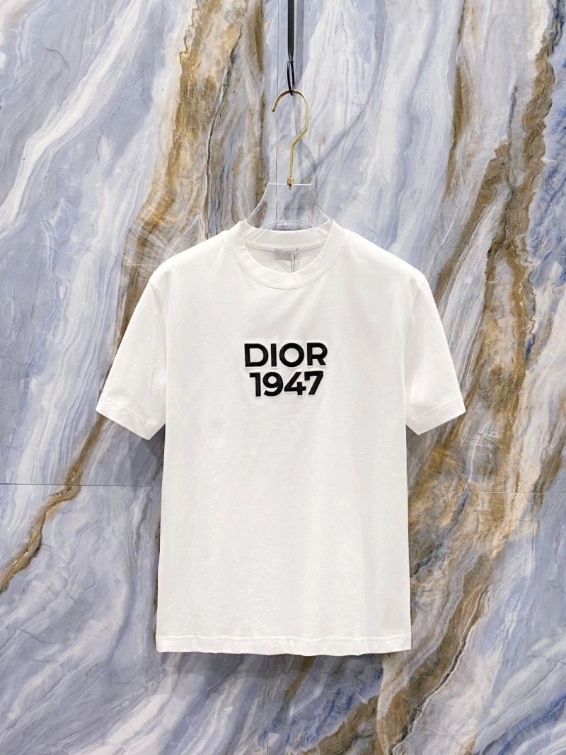 Cozy Christian Dior T-Shirts 116490
