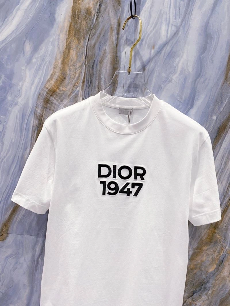 Cozy Christian Dior T-Shirts 116490