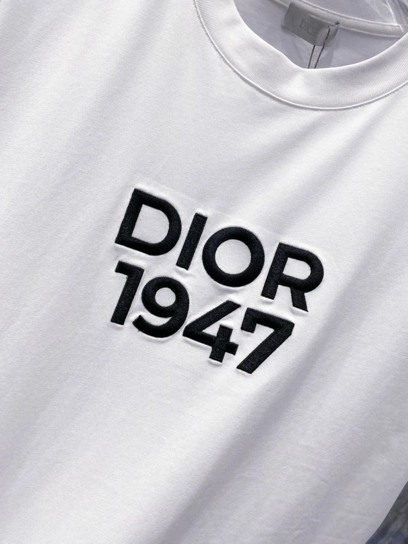 Cozy Christian Dior T-Shirts 116490