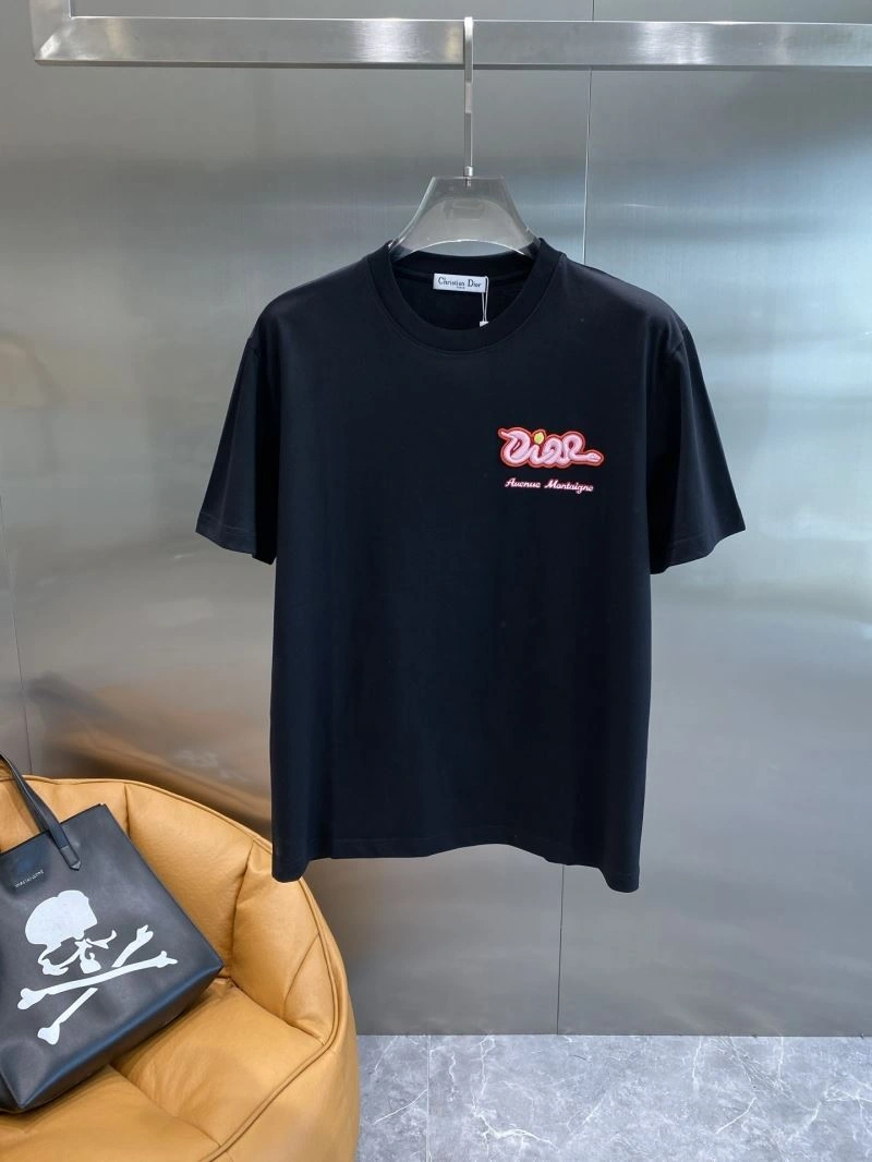 Christian Dior T-Shirts Trendsetting 116465