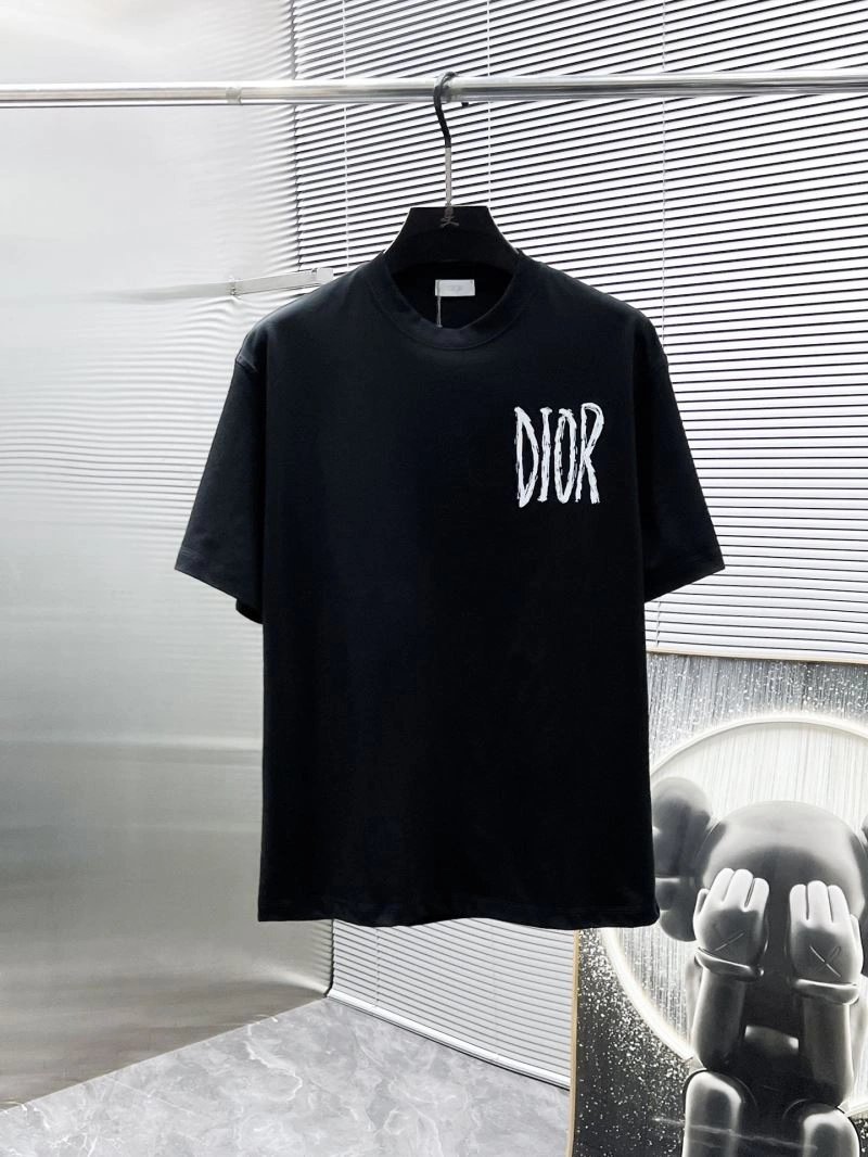 Cozy Christian Dior T-Shirts 116420