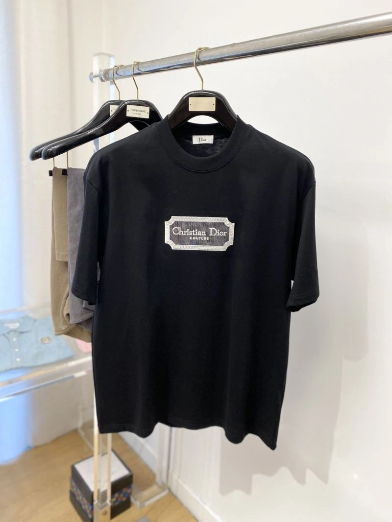 Bold Christian Dior T-Shirts 116056