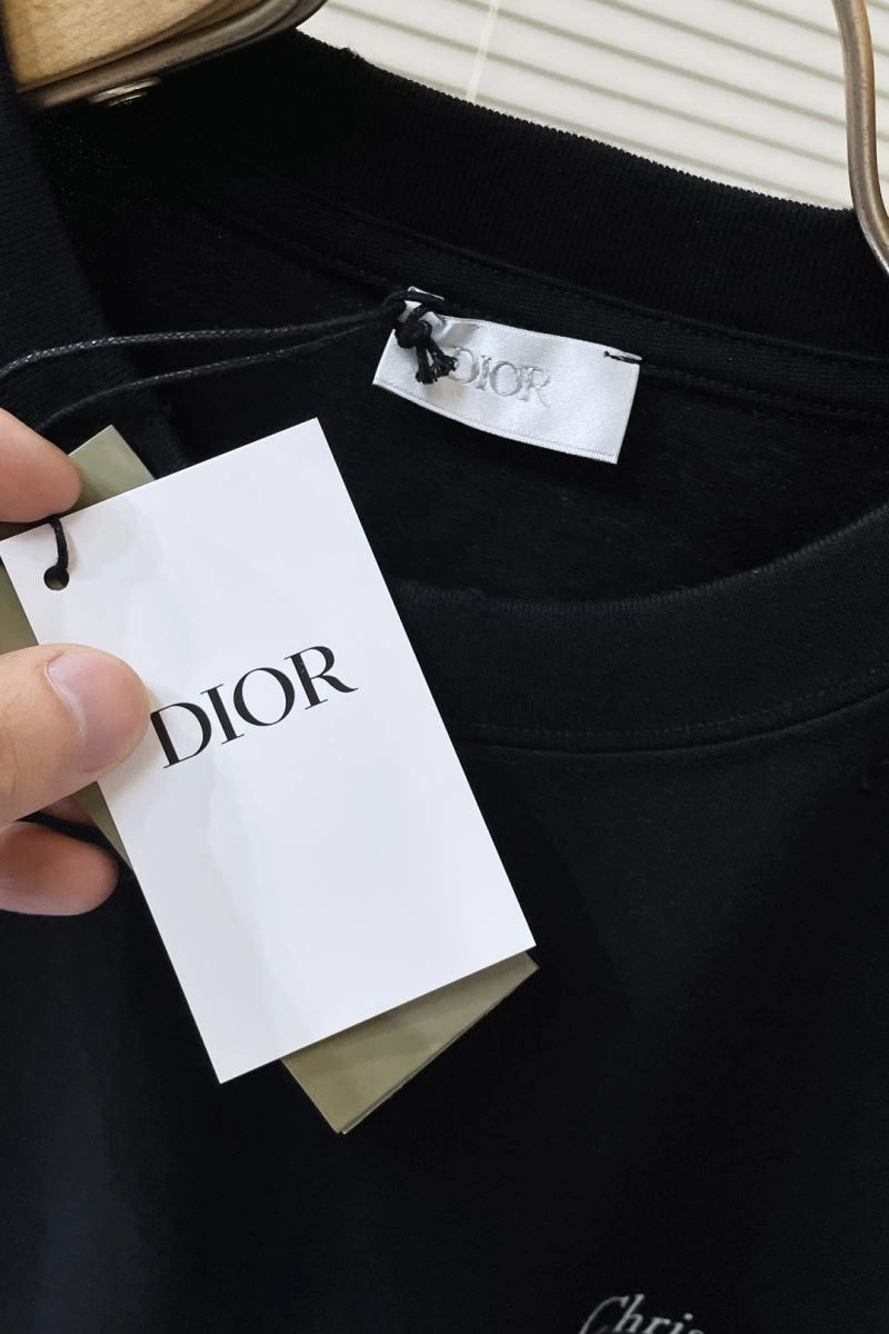 Contemporary Christian Dior T-Shirts 116046