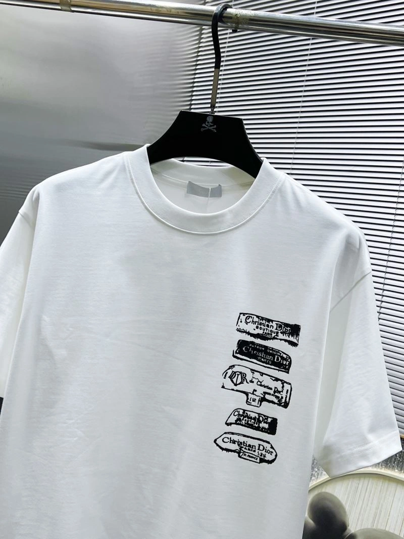 Effortless Christian Dior T-Shirts 116039
