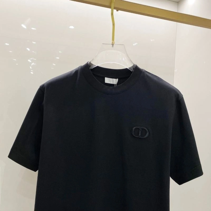 Christian Dior T-Shirts Refined 116018