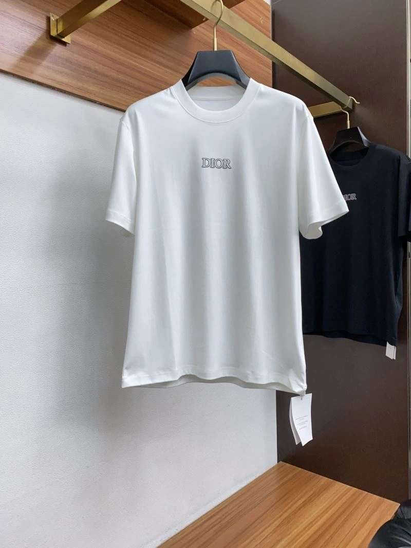 ModernLook Christian Dior T-Shirts 115987