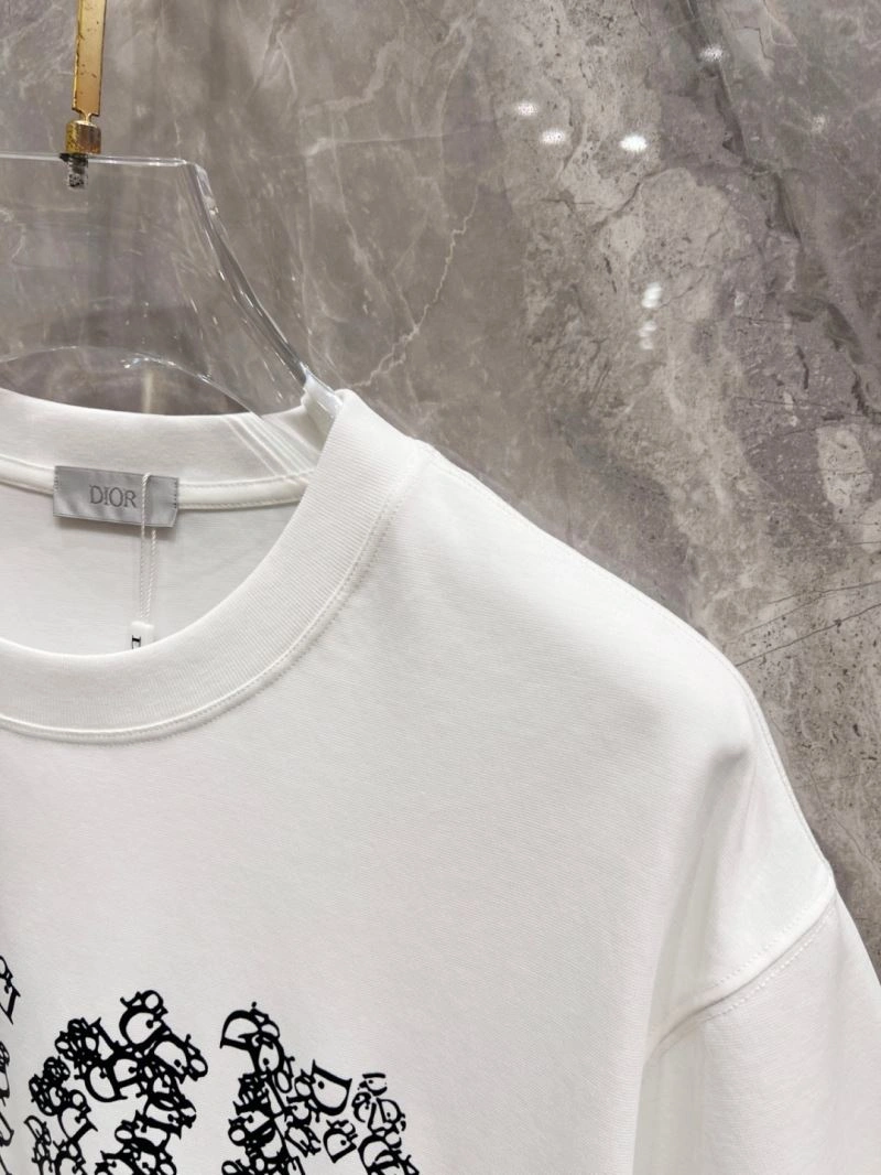 Christian Dior T-Shirts Trendsetting 115956
