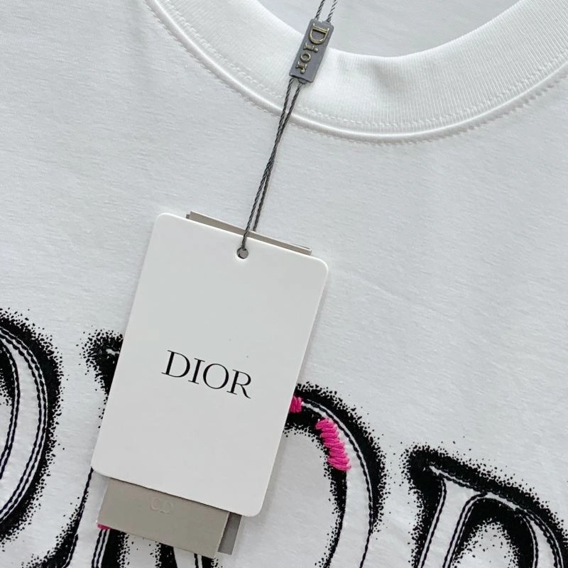 Stylish Christian Dior T-Shirts 115932