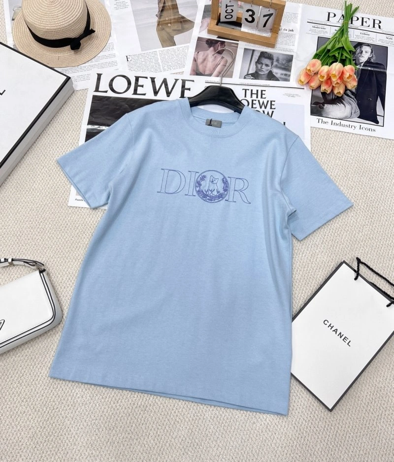 ModernLook Christian Dior T-Shirts 113647