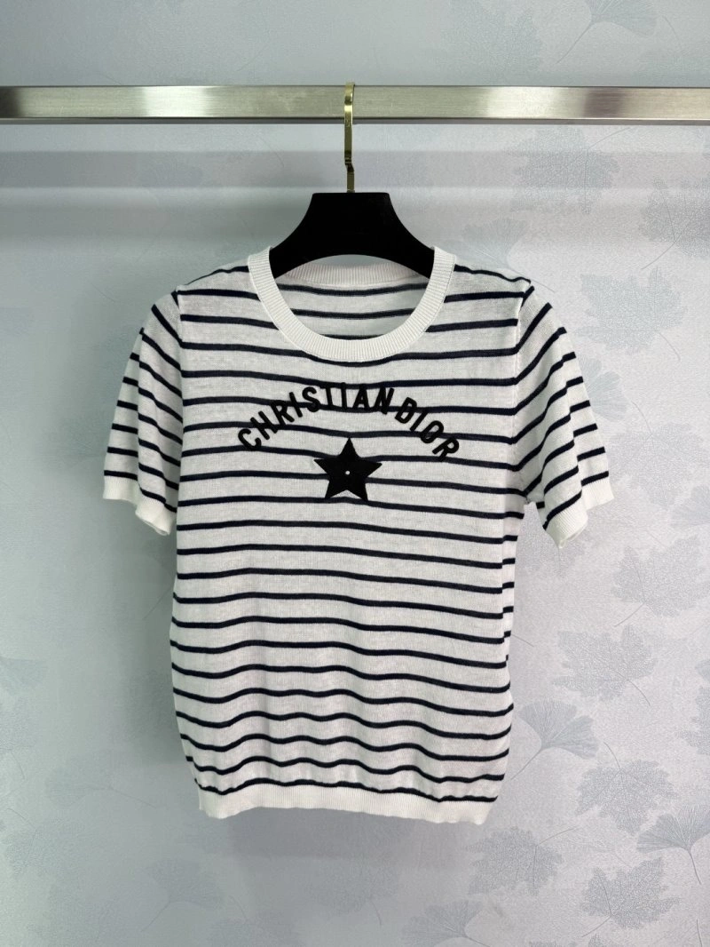 Christian Dior T-Shirts Trendsetting 113620
