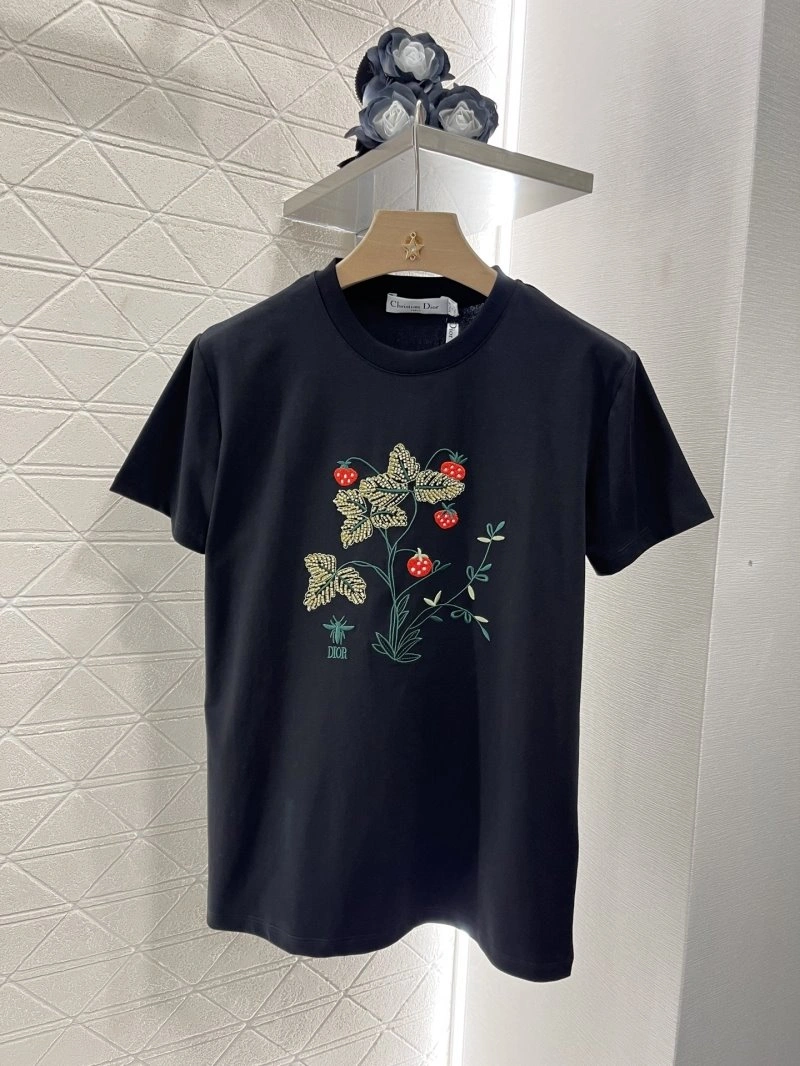 Christian Dior T-Shirts Sleek 113430