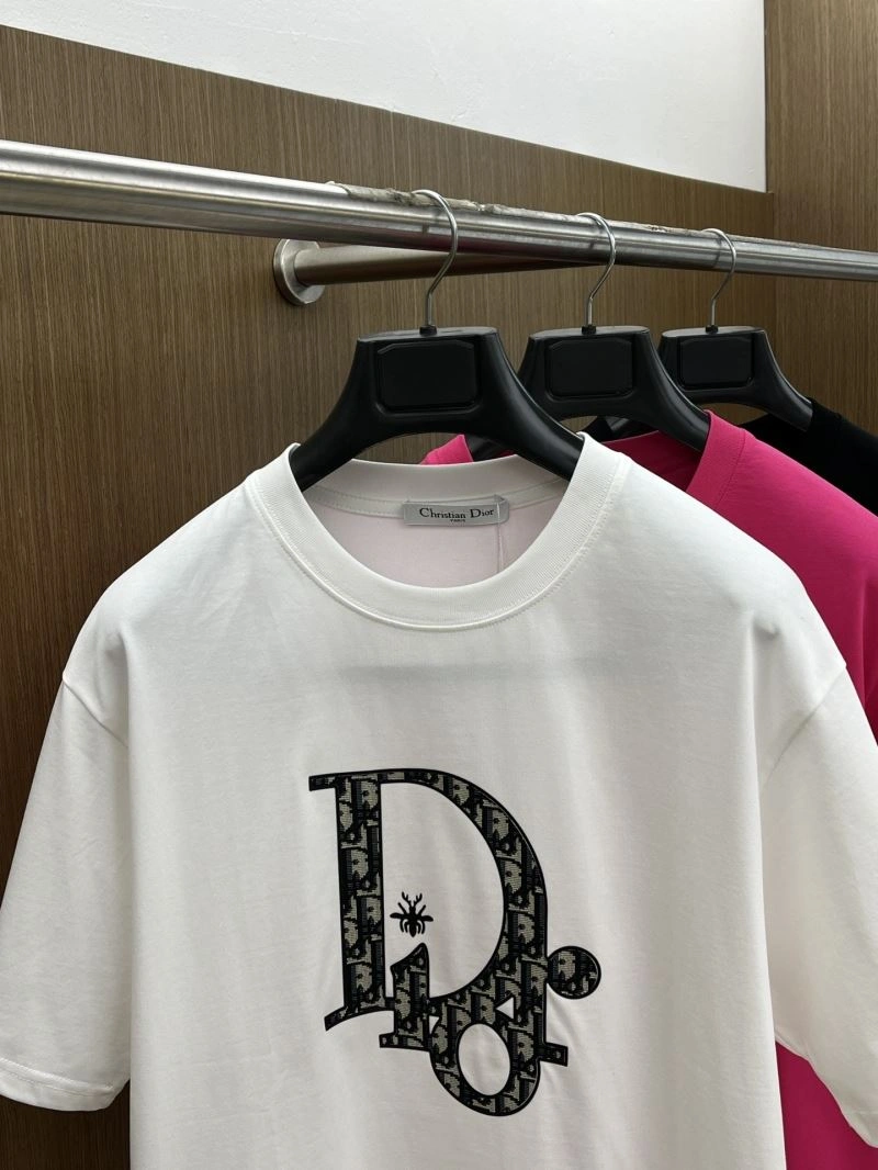 Cozy Christian Dior T-Shirts 115607