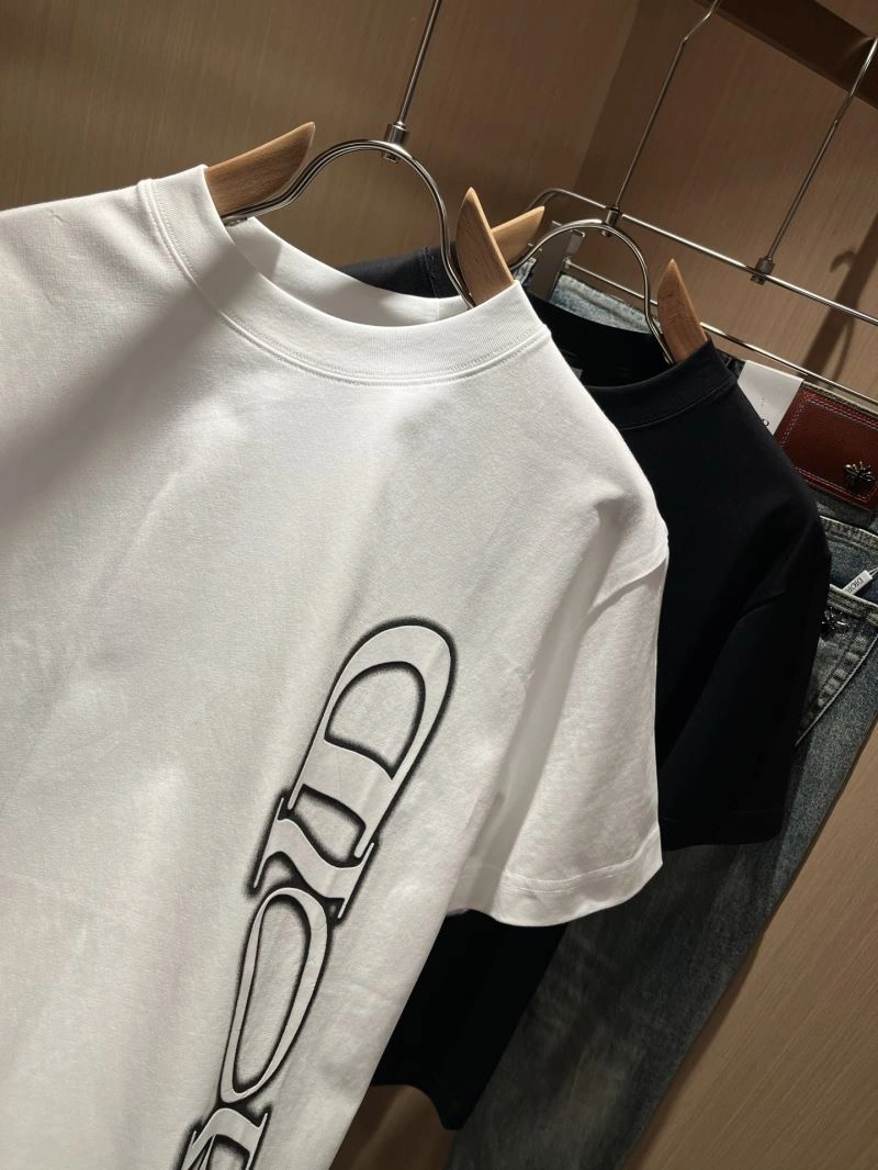 Christian Dior T-Shirts Sustainable 115583