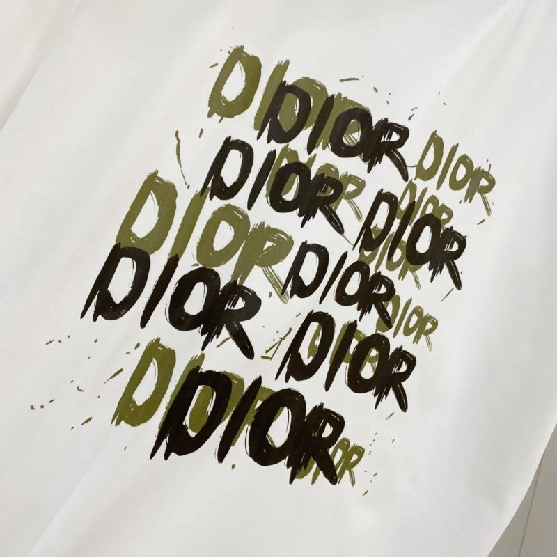 Timeless Christian Dior T-Shirts 115563